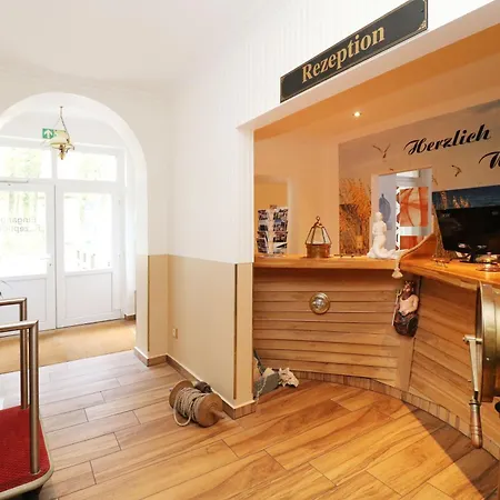 Privatunterkunft Ferienhaus Wald Und Meer Char
