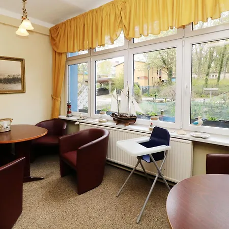 Privatunterkunft Ferienhaus Wald Und Meer Char