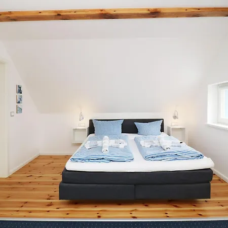 Privatunterkunft Ferienhaus Wald Und Meer Char *