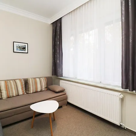 Privatunterkunft Ferienhaus Wald Und Meer Char
